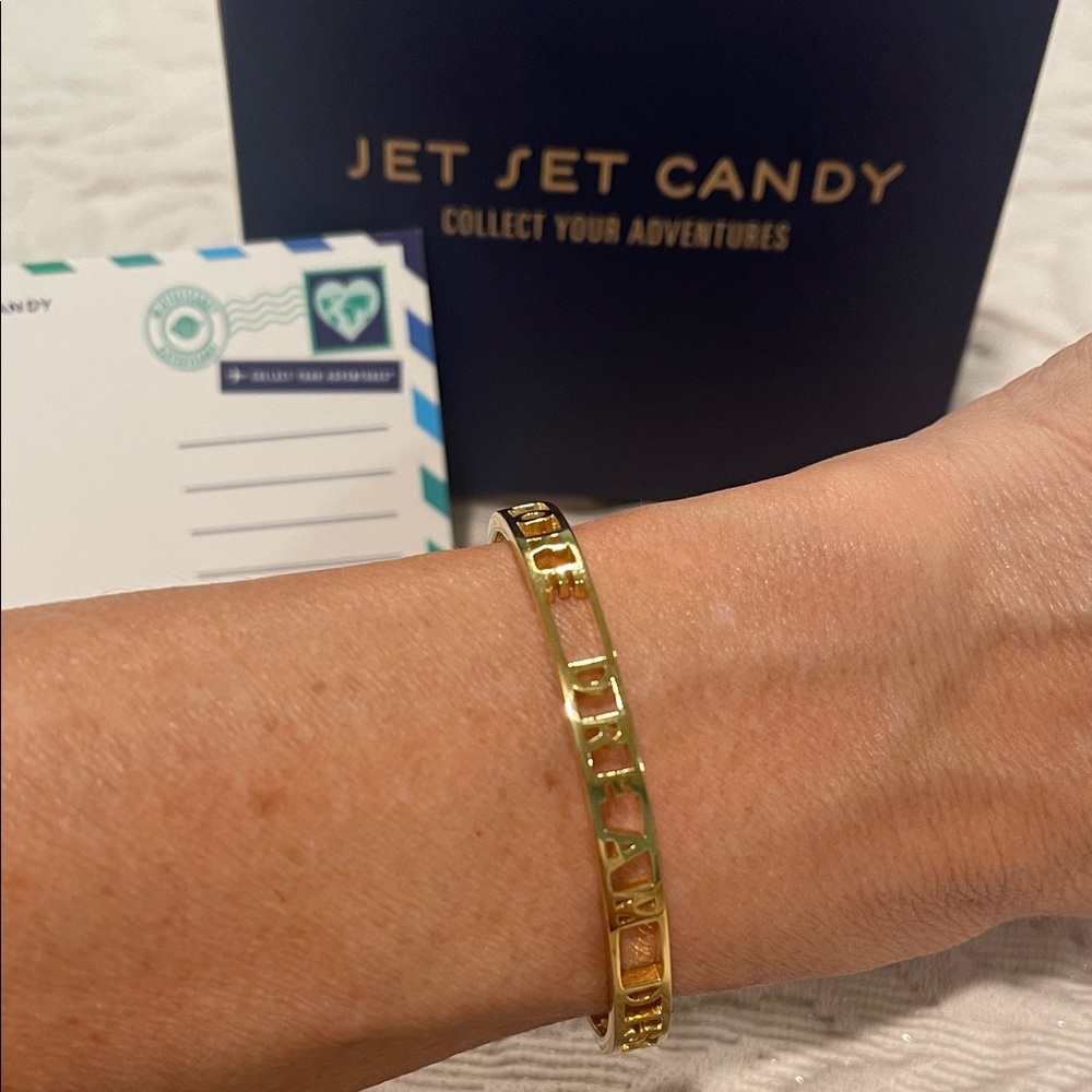 🌎NEW TRAVEL CUFF BRACELET🌎